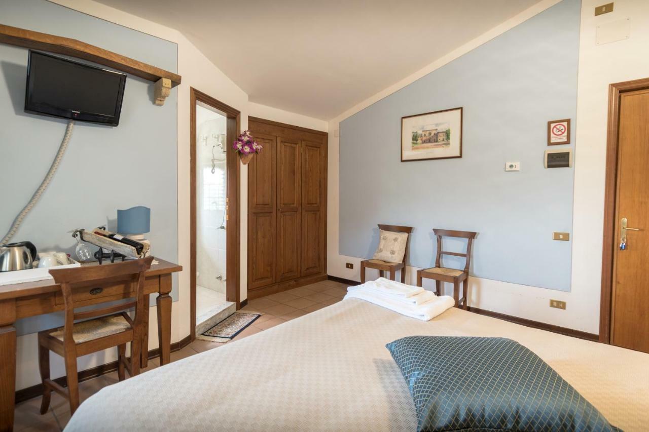 Bed and Breakfast La Piaggia Assisi Esterno foto