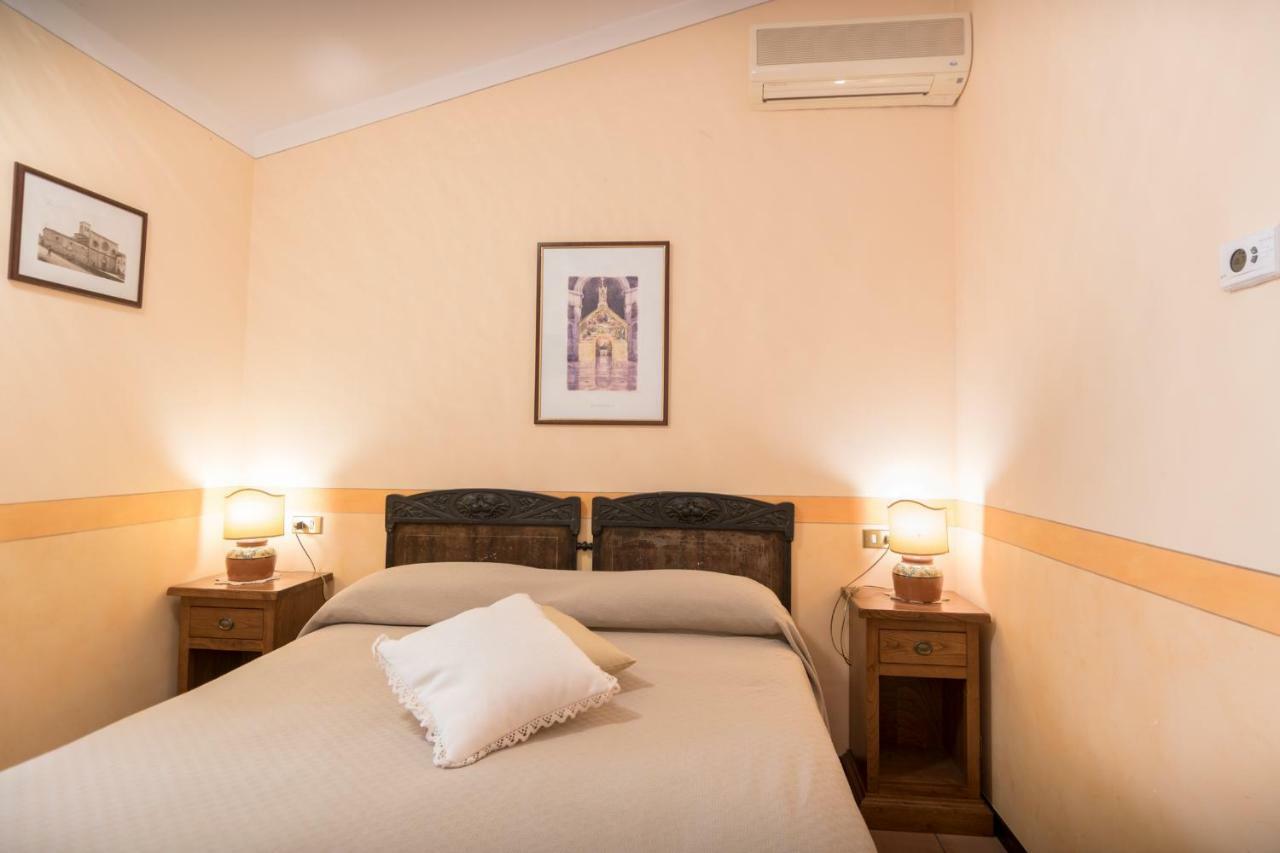 Bed and Breakfast La Piaggia Assisi Esterno foto