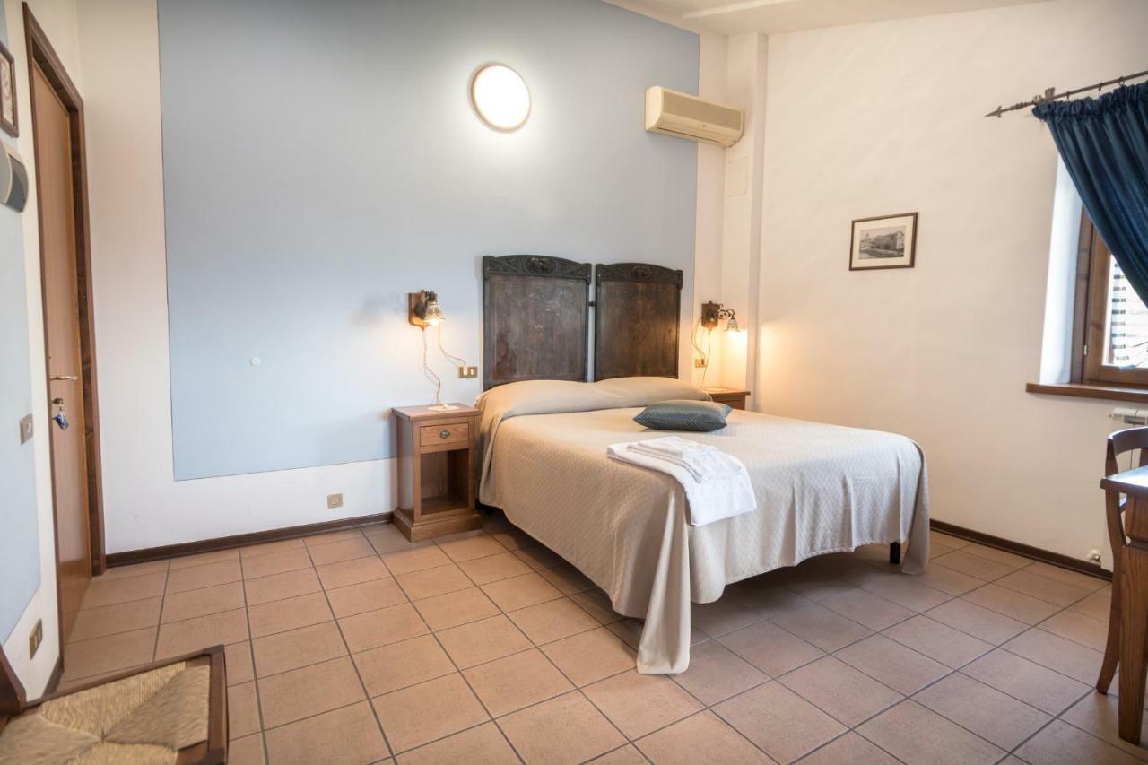 Bed and Breakfast La Piaggia Assisi Esterno foto