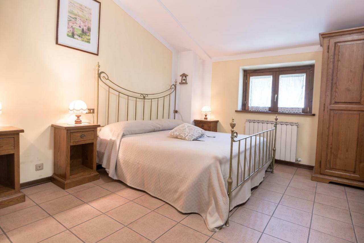 Bed and Breakfast La Piaggia Assisi Esterno foto