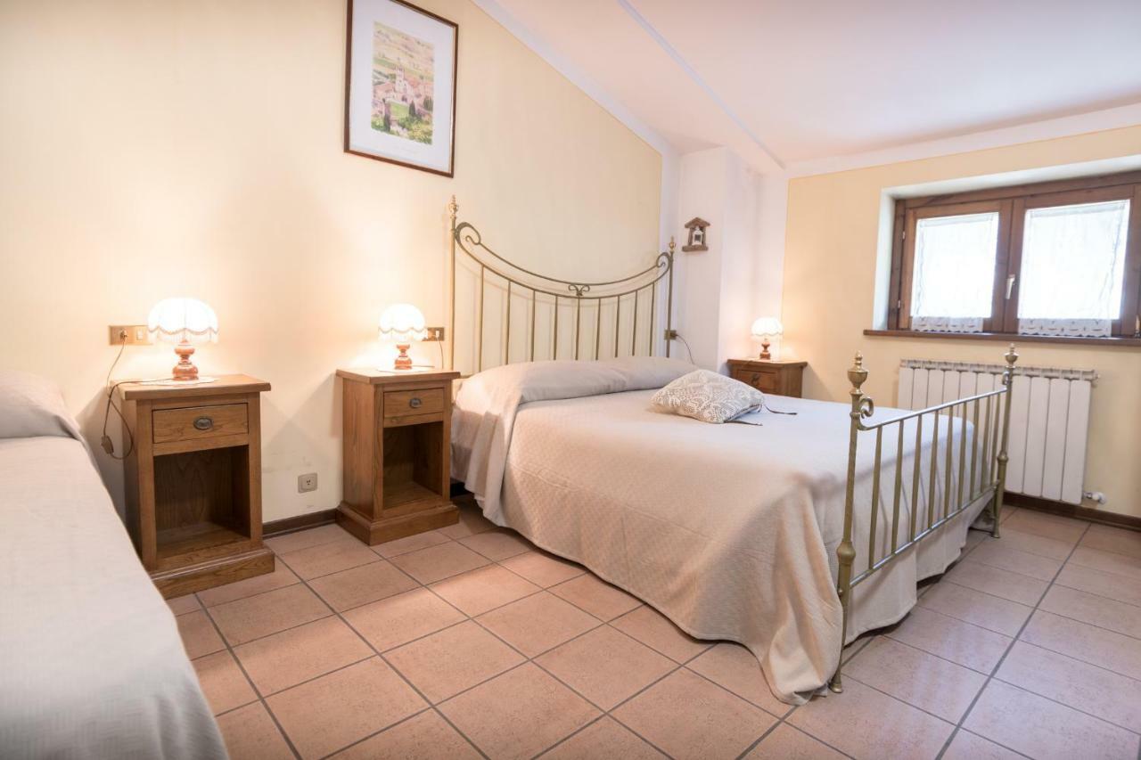 Bed and Breakfast La Piaggia Assisi Esterno foto